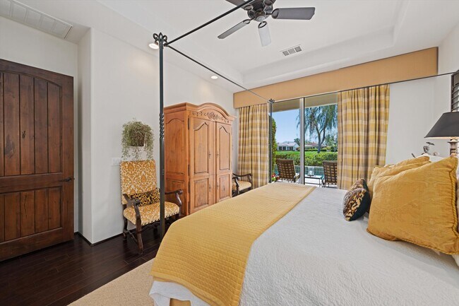 Building Photo - 79365 Mandarina