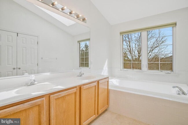 Building Photo - 6308 Gray Sea Way