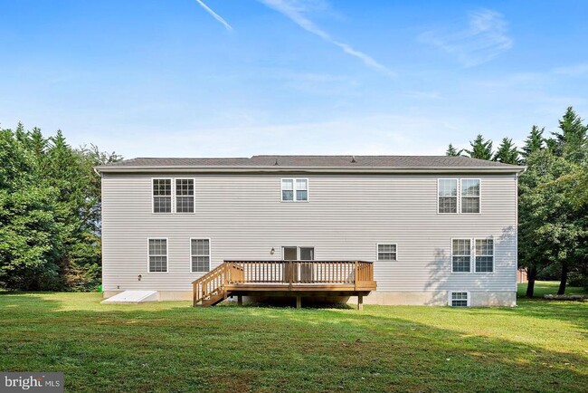 Building Photo - 10221 Maxine St