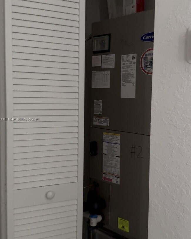 Building Photo - 2415 SE 23rd Rd