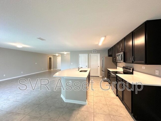 Building Photo - 12593 Creekside Manor Dr