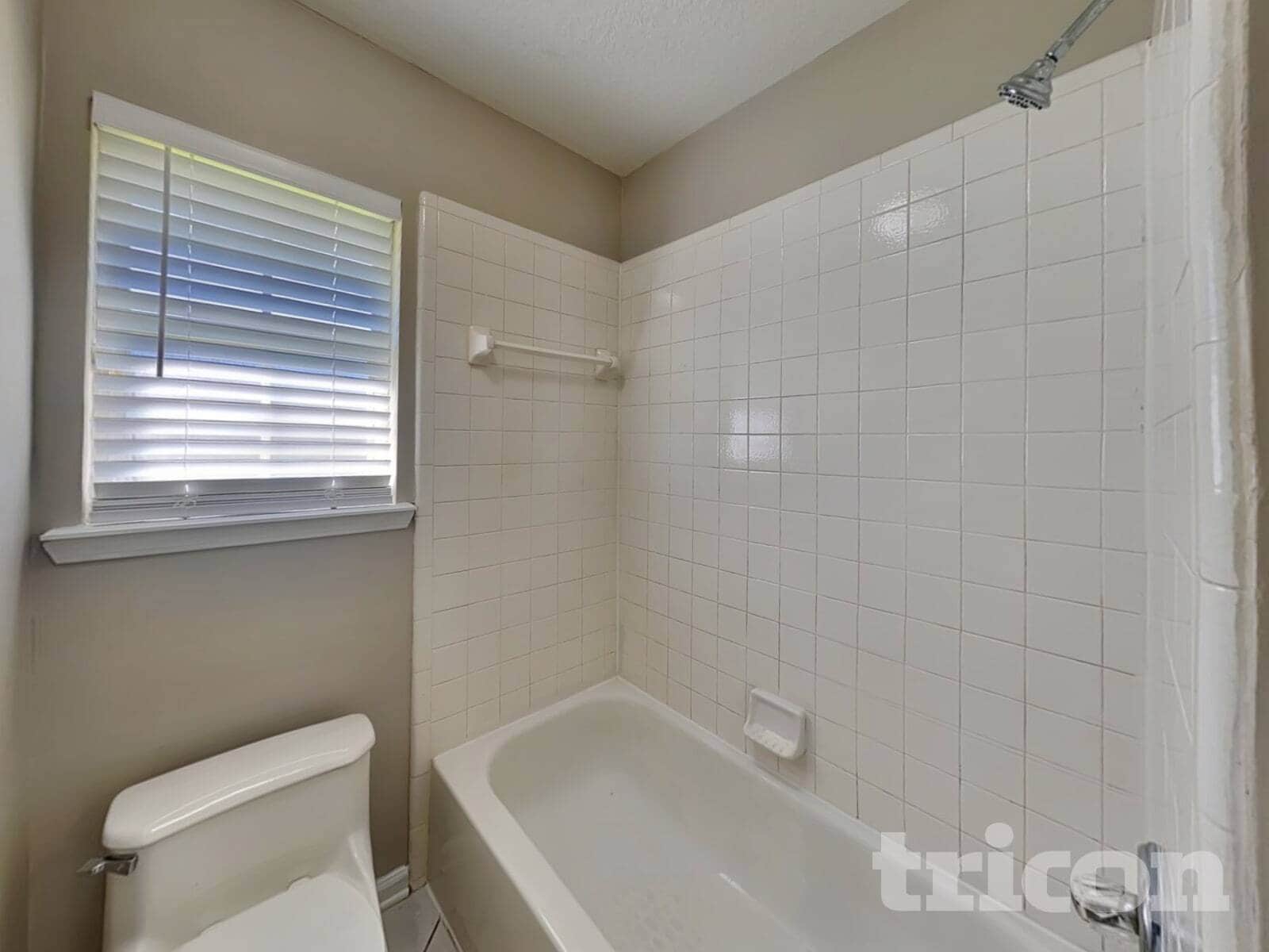 Building Photo - 4399 Princess Labeth Ct W