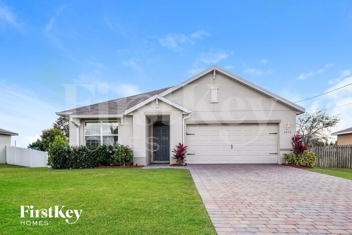 Primary Photo - 1912 NW 15th Terrace