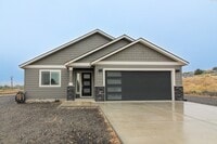 Building Photo - 3 Bed/2 Bath House in Benton City