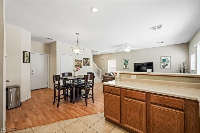 Building Photo - 10389 Calypso Cave St