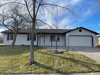 Building Photo - 3812 Chancery Pl