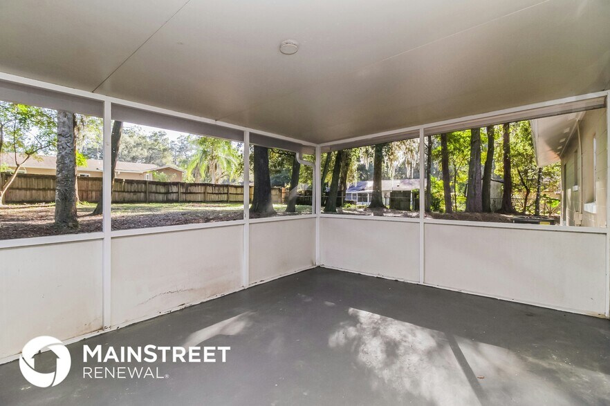 Building Photo - 1655 Margaret St