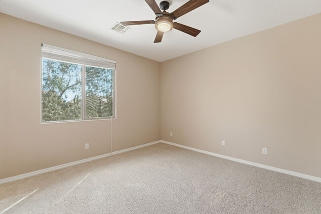 Building Photo - Spacious 3-Bedroom + Loft Home with Mounta...