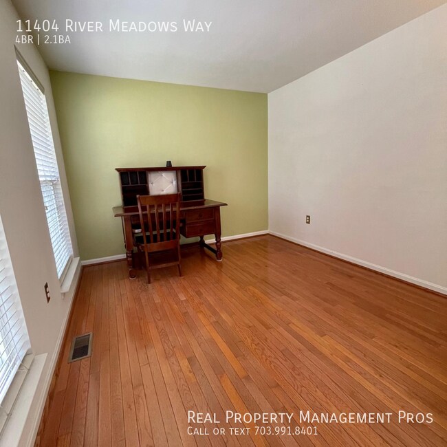 Building Photo - 11404 River Meadows Way