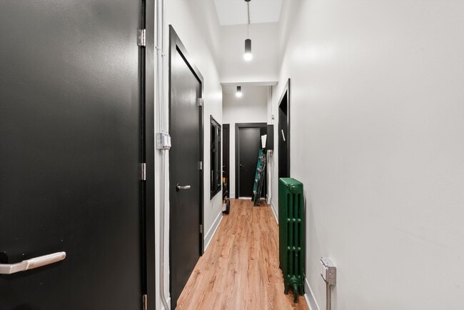 Building Photo - 186 Ocean Ave