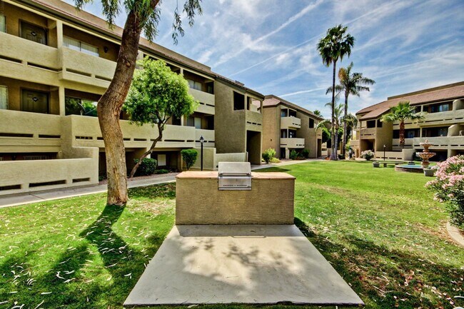 Building Photo - 1331 W Baseline Rd