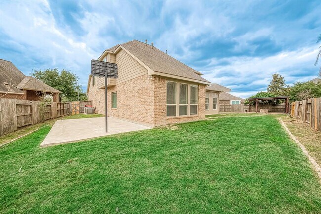 Building Photo - 17603 Yorkhill Ct
