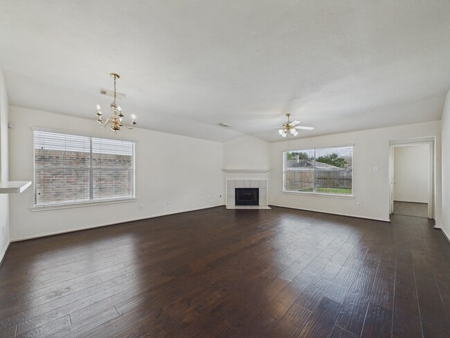 Building Photo - 1151 Andover Dr