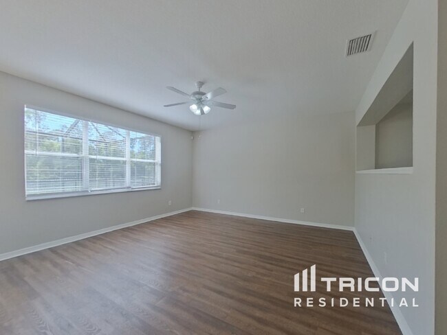 Building Photo - 7222 Bridgeview Dr
