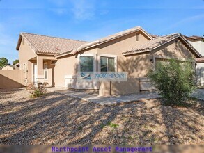 Building Photo - 4BR/2BA | Newly Renovated Single Family Home | 2-Car Covered Parking | Large Yard in Phoenix!