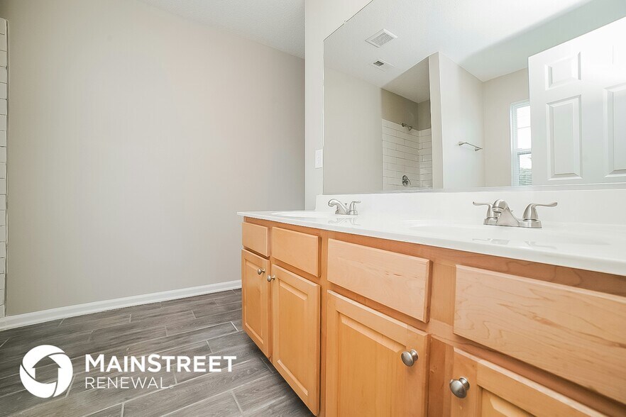 Building Photo - 113 Willow Bend Dr