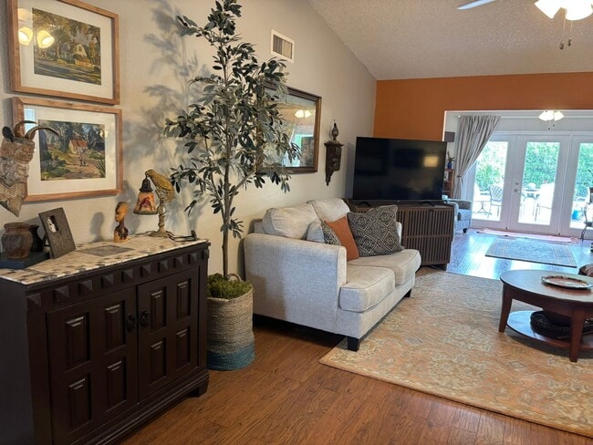 Building Photo - Enjoy this cozy 2 Bedroom, 1.75 Bathrooms, 1.5 Car Garage home in Premier Active Adult Resort Sty...