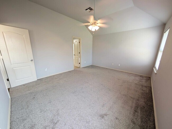 Building Photo - 3012 NW 191st Terrace