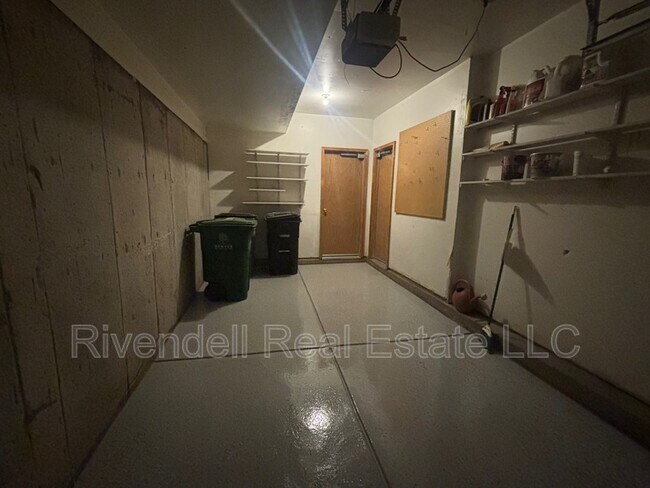 Building Photo - 1699 S Trenton St
