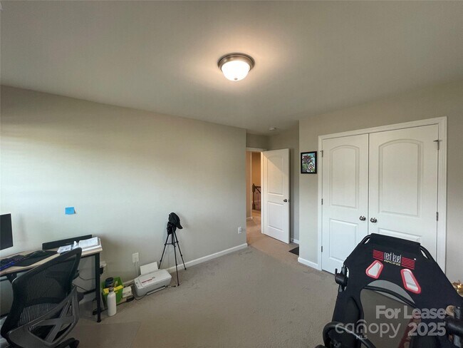 Building Photo - 1121 Southern Sugar Dr