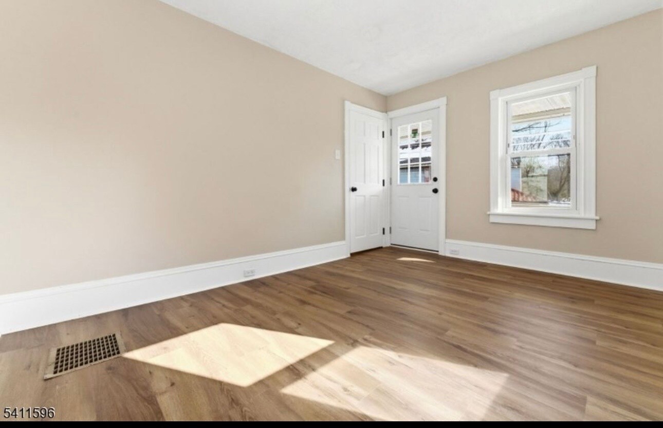 Building Photo - 177 County Road 519