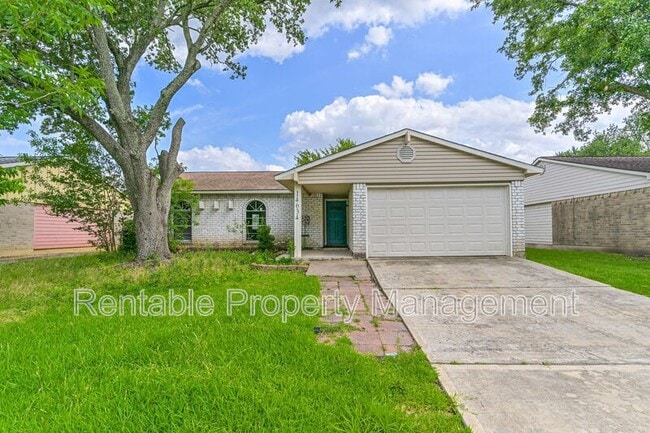 Building Photo - 14634 Dartwood Dr