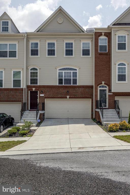 Building Photo - 8603 Crooked Tree Ln