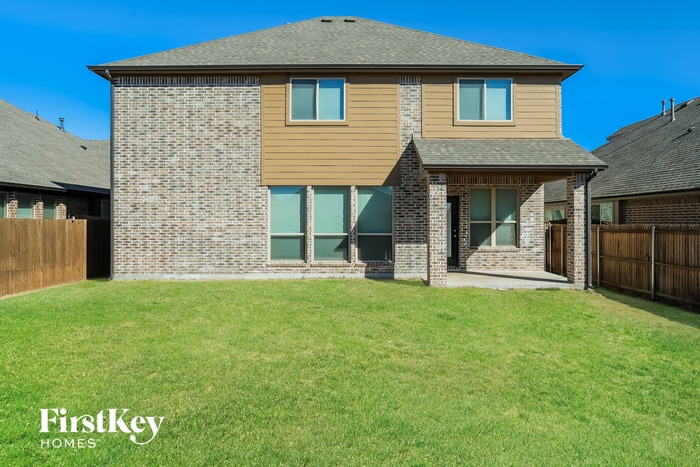Building Photo - 725 Edinburgh Dr