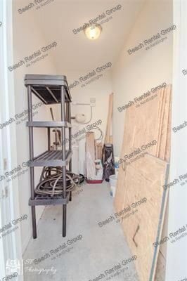 Building Photo - 605 Surfsong Way