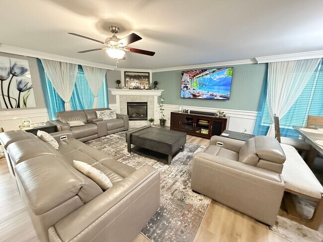 Building Photo - A stunning home in desirable Stendahl Ridge!