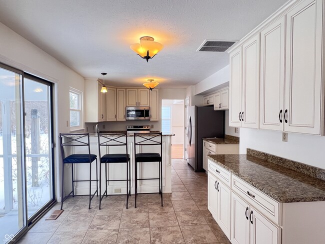 Building Photo - 1157 Aqueduct Way