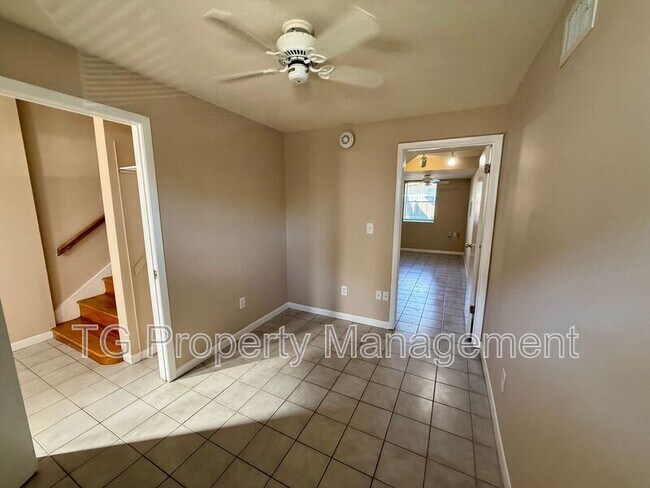 Building Photo - 403 St Augustine Blvd