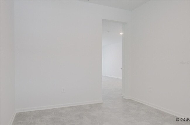 Building Photo - 3290 Laurent Lp