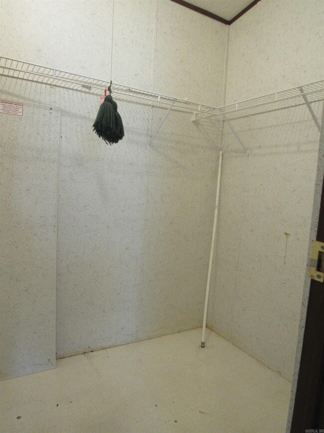 Building Photo - 7614 AR-38
