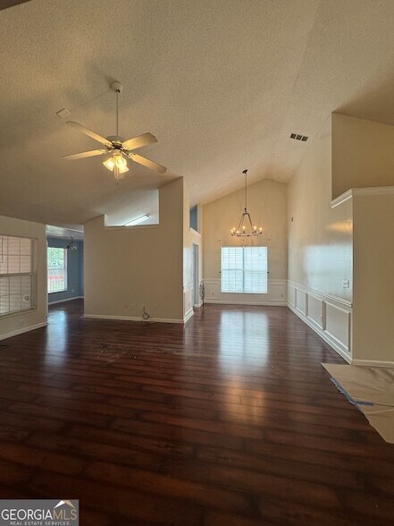 Building Photo - 1840 Arborwood Dr