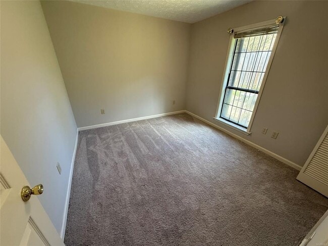 Building Photo - 3204 Gatsby Ln