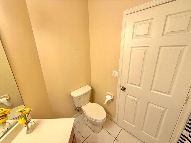 Building Photo - 8294 Mulligan Cir