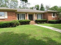 Building Photo - 2948a Candlelight Way