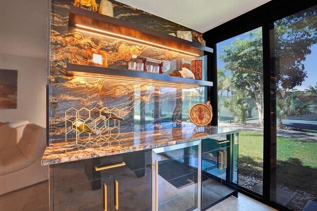 Building Photo - 755 Dotterel Rd