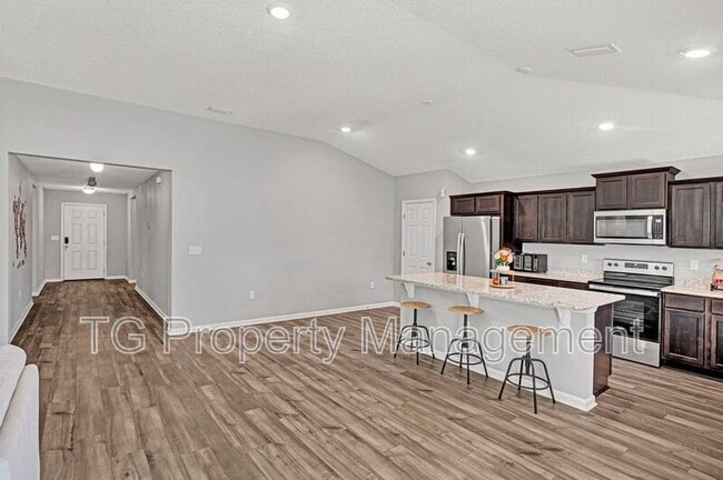 Building Photo - 8215 Victory Crossing Blvd