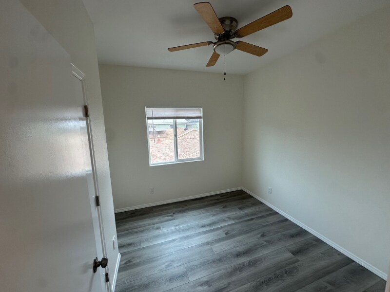 Building Photo - 2715 1/2 Alsace Ave