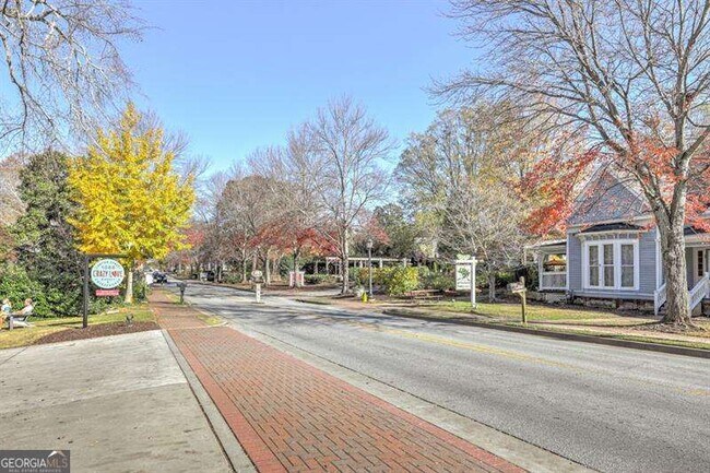 Building Photo - 521 Warm Springs Cir