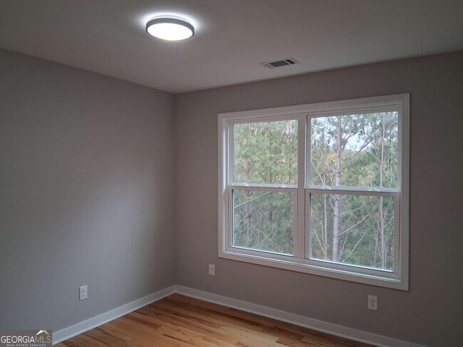 Building Photo - 3180 Tackett Rd