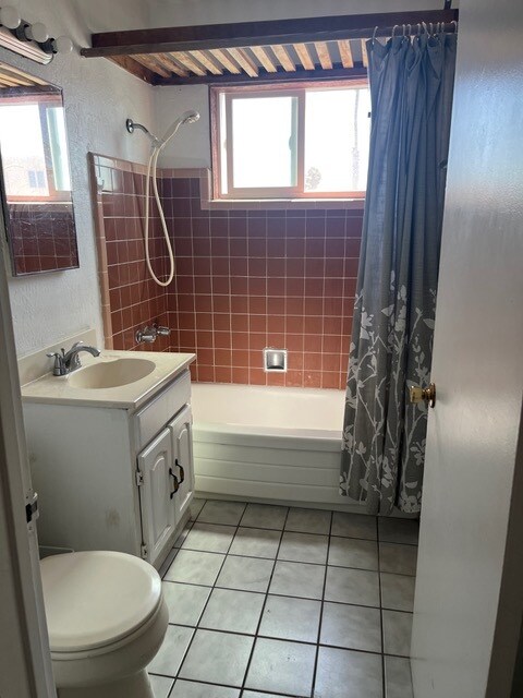 Building Photo - 863 Ocean Ln