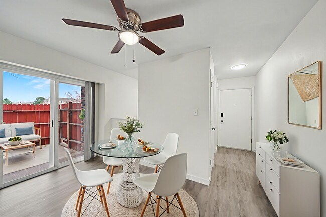 Building Photo - 4270 Loomis Ave