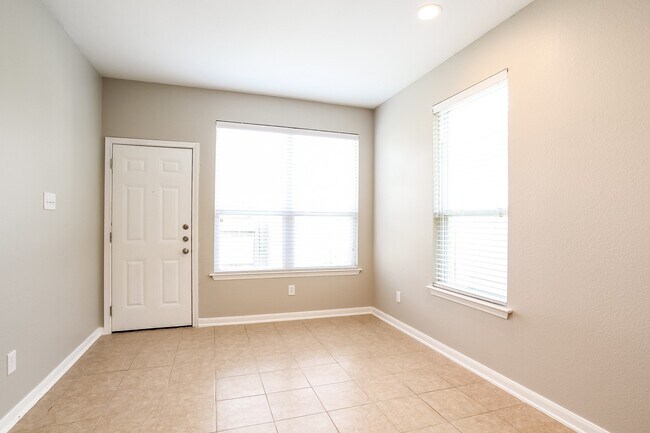 Building Photo - 17243 Lafayette Hollow Ln