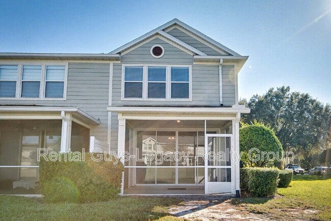 Building Photo - 6986 Roundleaf Dr