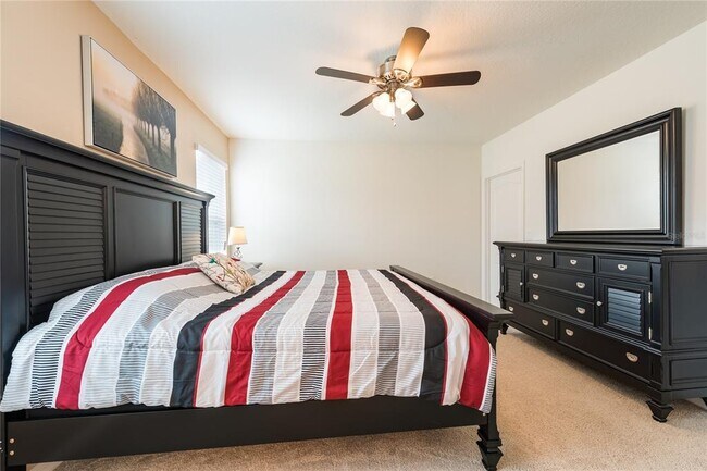 Building Photo - 5231 Wildwood Wy