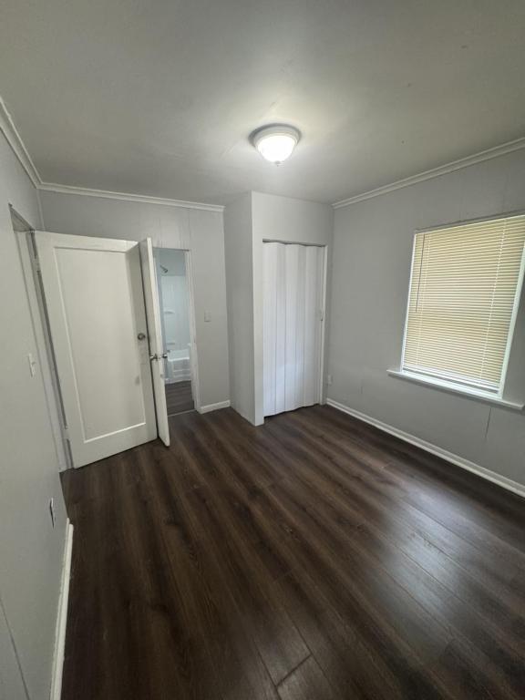 Building Photo - 1243 Simmons Ave