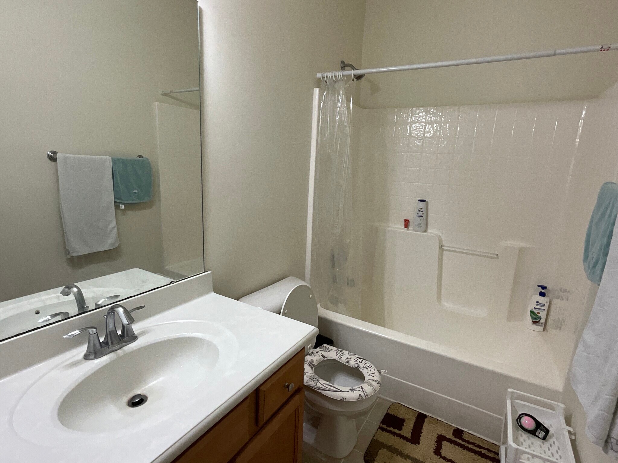 Building Photo - 747 Silver Stream Ln
